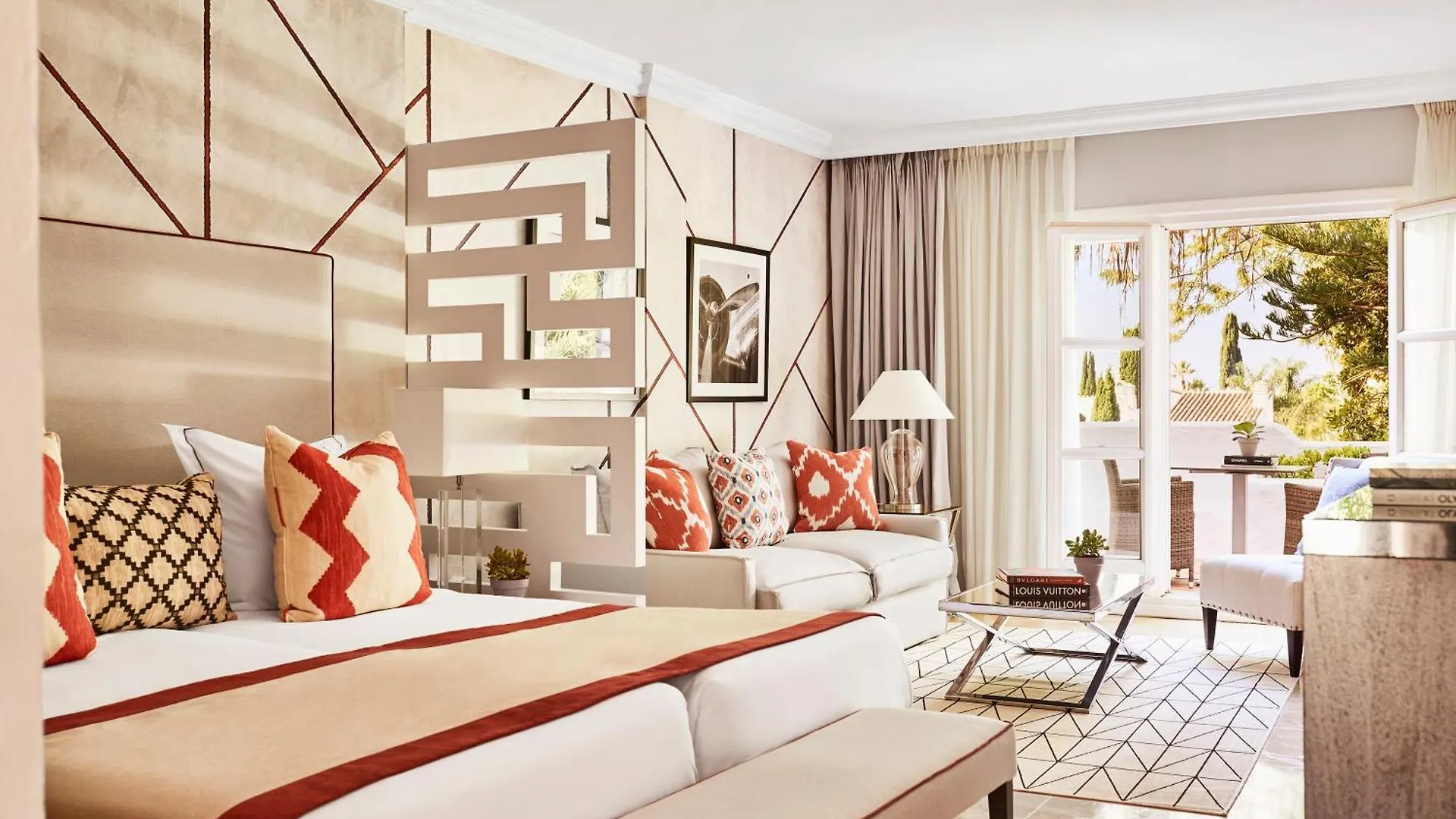 Puente Romano Beach Resort ماربيا 5*,