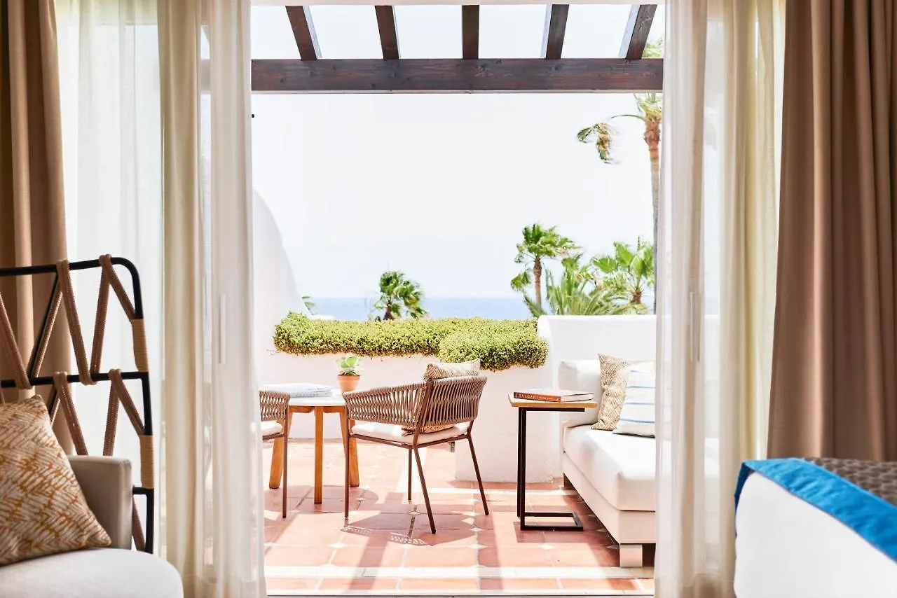 Puente Romano Beach Resort ماربيا فندق